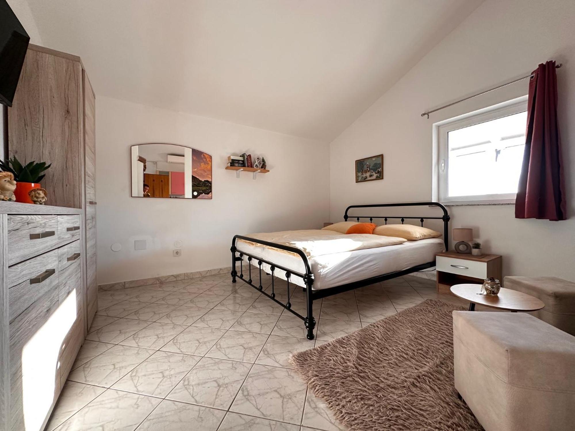 Apartments Hajl Krk Town Exterior photo