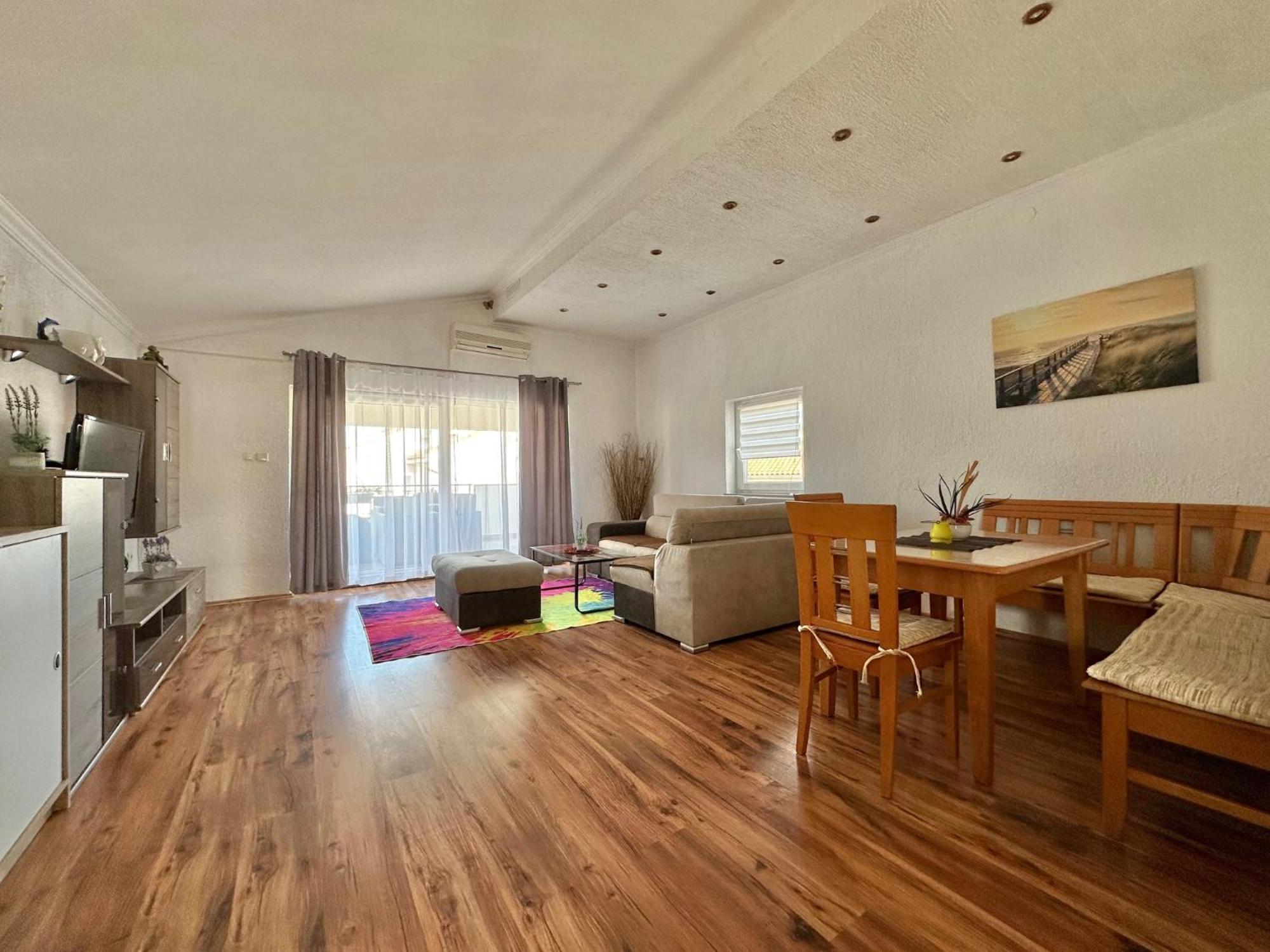 Apartments Hajl Krk Town Exterior photo